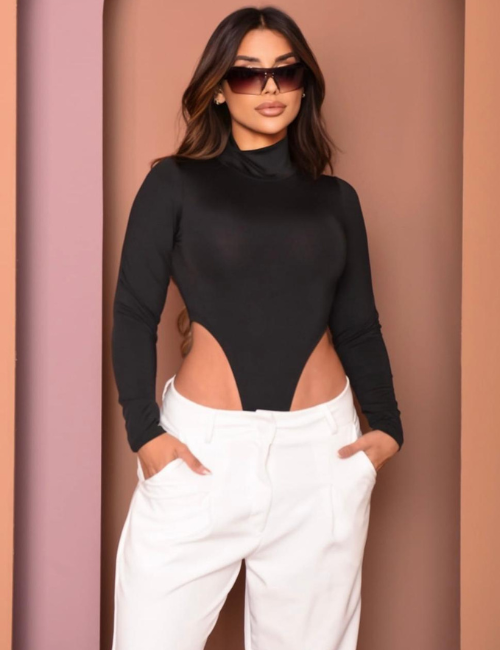 Larissa Quirino Atacado