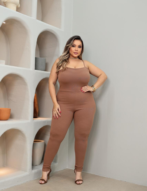 Macação Plus size